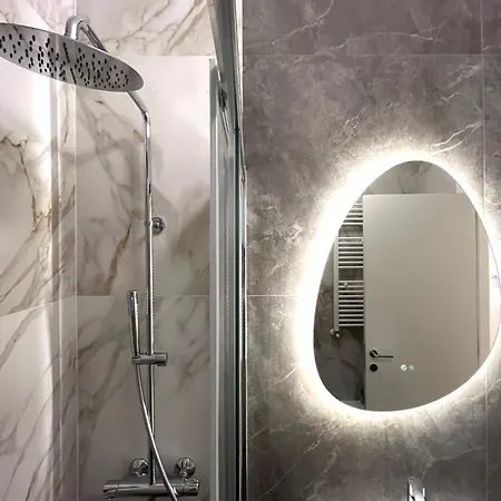 Simposio - Luxury